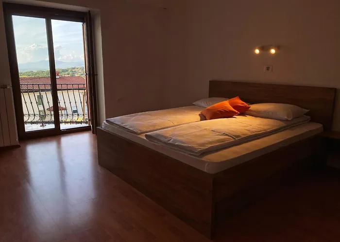 Apartma Domacija Bole